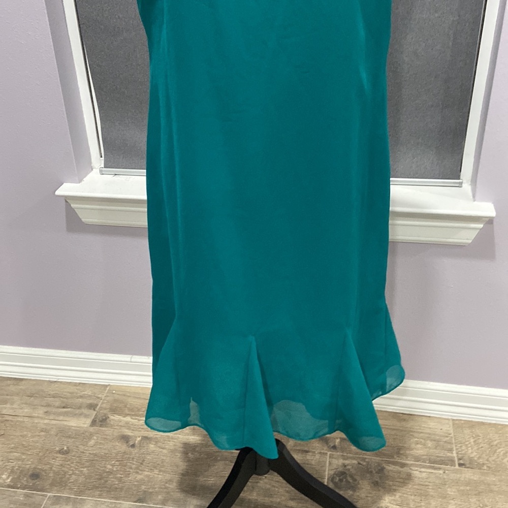 Cocktail dress 👗 - Picture 3 of 5